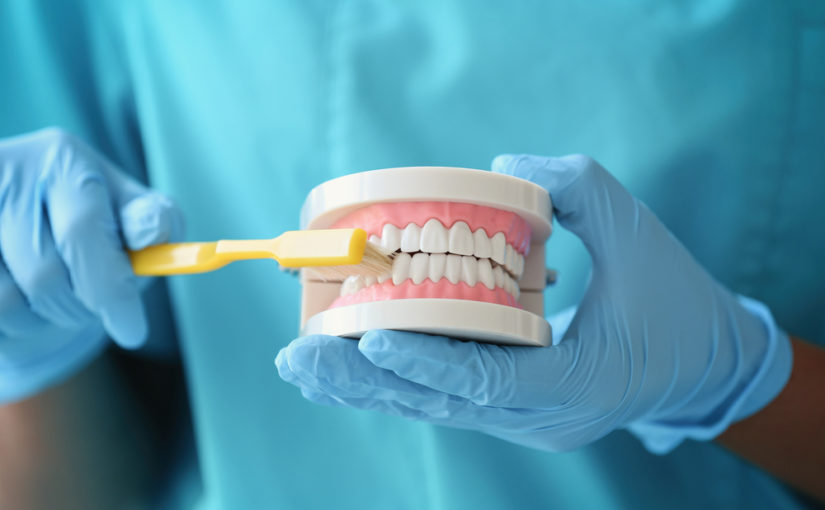 Całościowe leczenie stomatologiczne – znajdź drogę do zdrowej i pięknego uśmiechów.