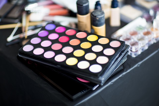 Online cosmetics stores in the United Arab Emirates
